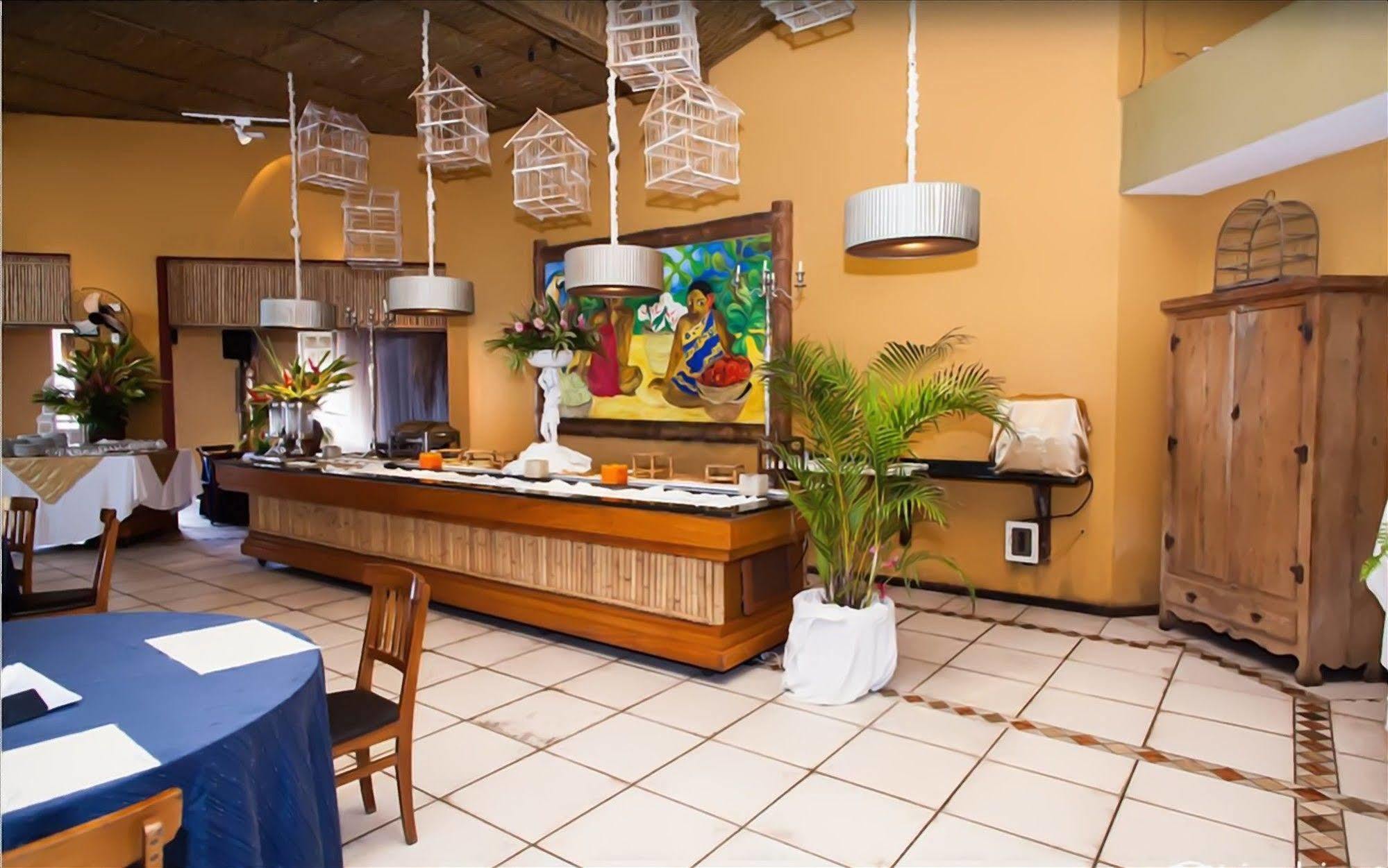 إلهابيلا Galapagos Aparthotel المظهر الخارجي الصورة